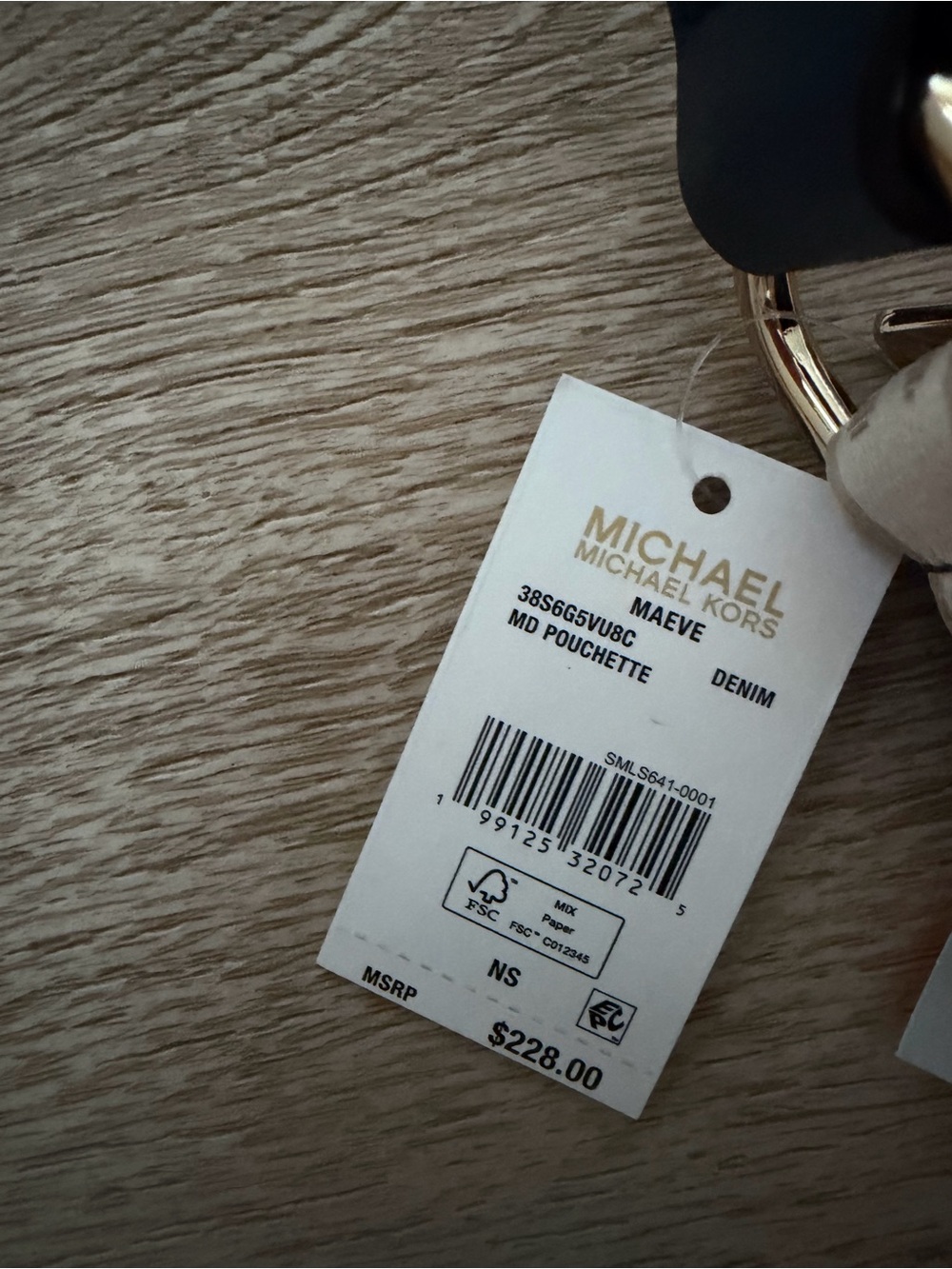 MICHAEL KORS MAEVE DENIM MD POUCHETTE - Picture 7 of 7